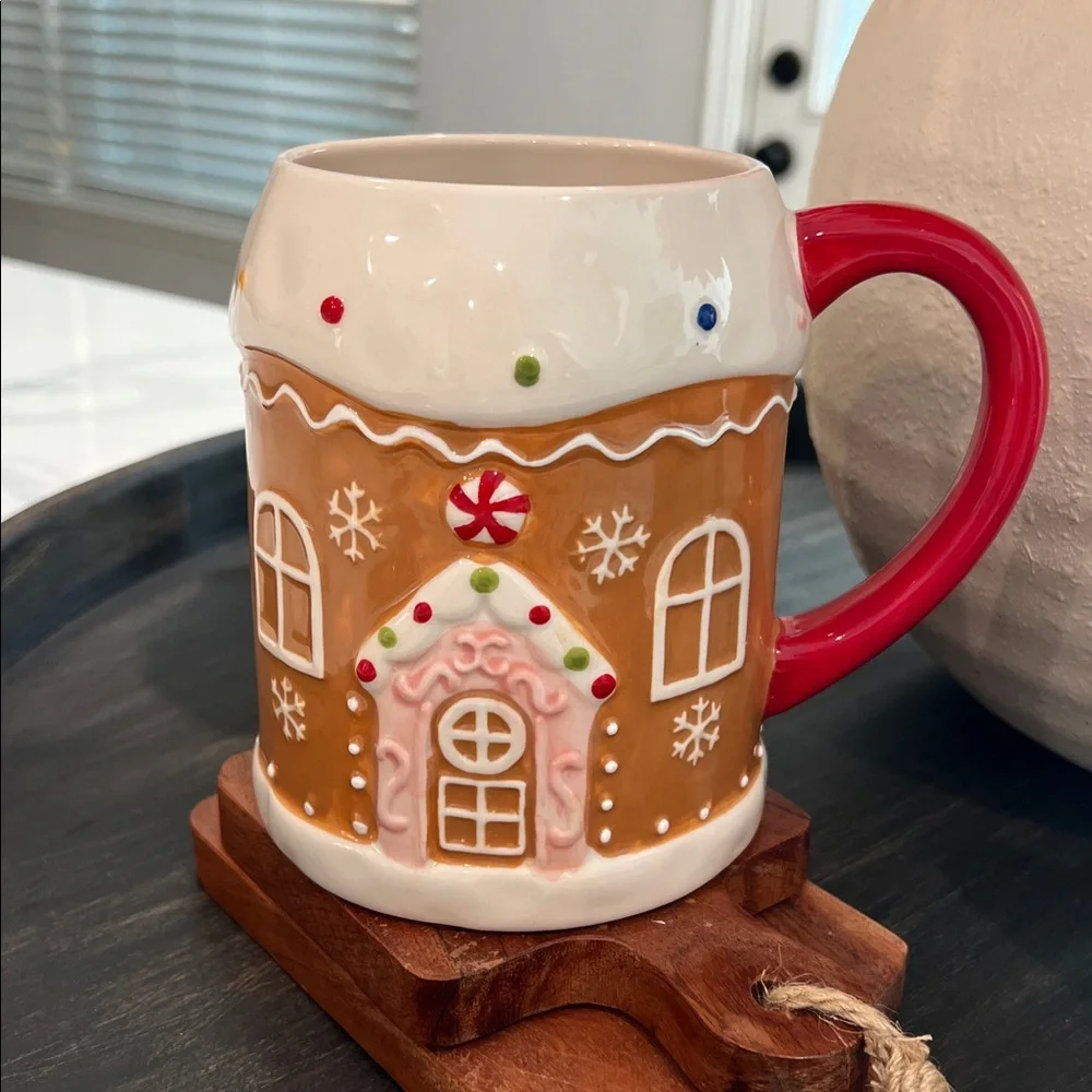 Cute. LARGE 🎅🏻 MUG..